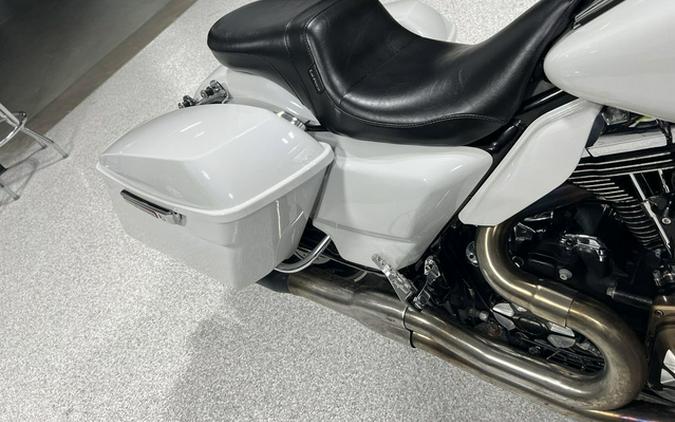 2012 Harley-Davidson FLHRC - Road King Classic