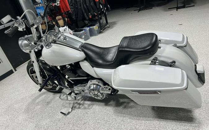 2012 Harley-Davidson FLHRC - Road King Classic