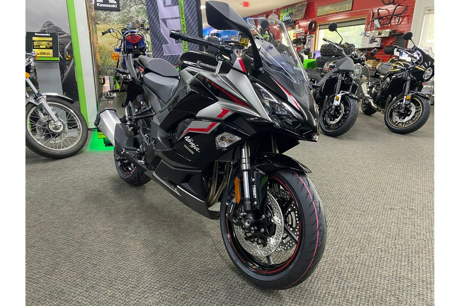 2024 Kawasaki Ninja® 1000SX