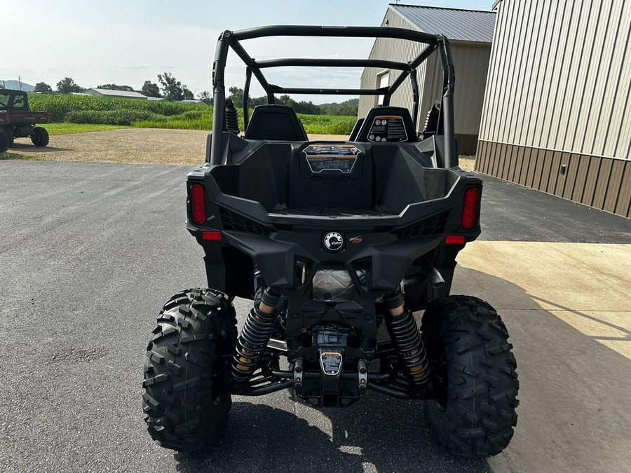 2024 Can-Am® Maverick Sport MAX DPS 1000R