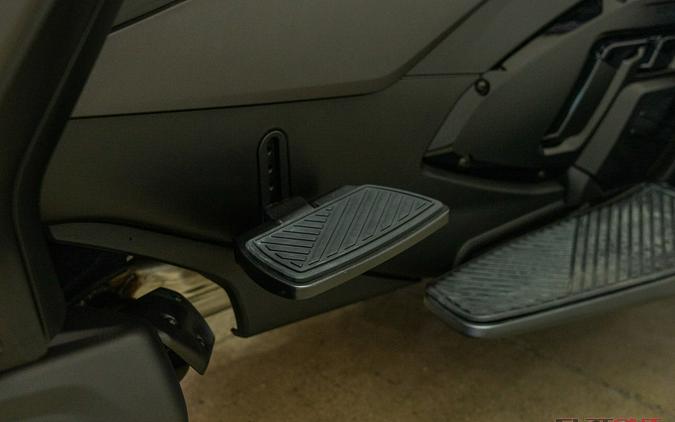 2025 SPYDER RT LIMITED DARK ED - Can-Am