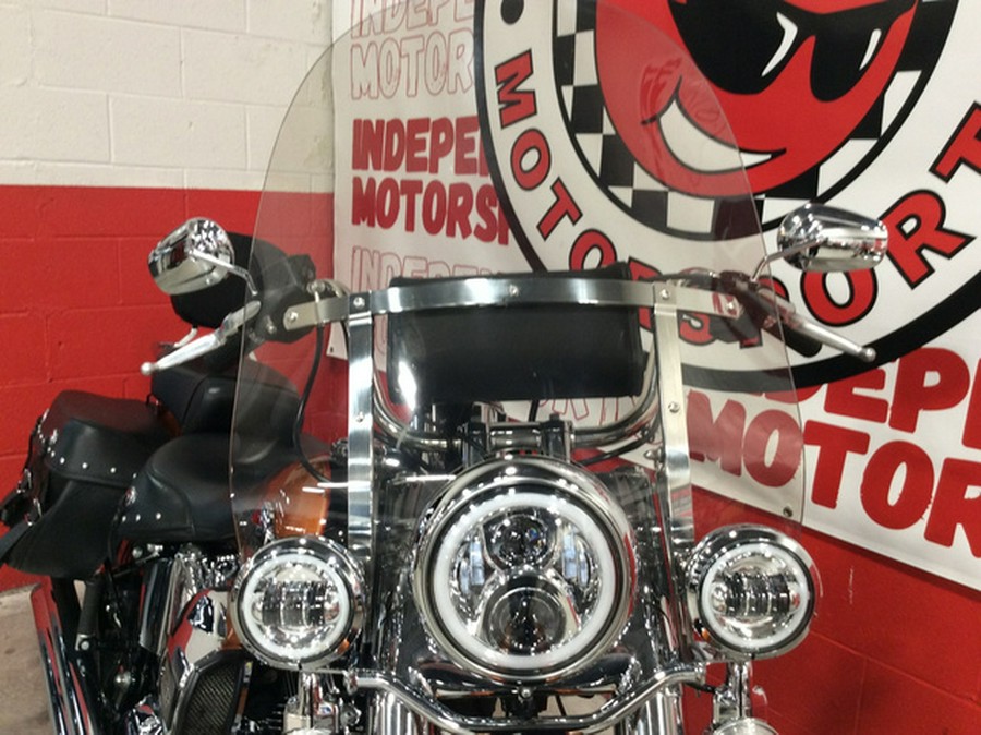 2016 Harley-Davidson Softail FLSTC Heritage Classic