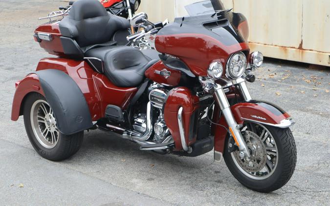 2024 Harley-Davidson Tri Glide Ultra Red Rock / Vivid Black