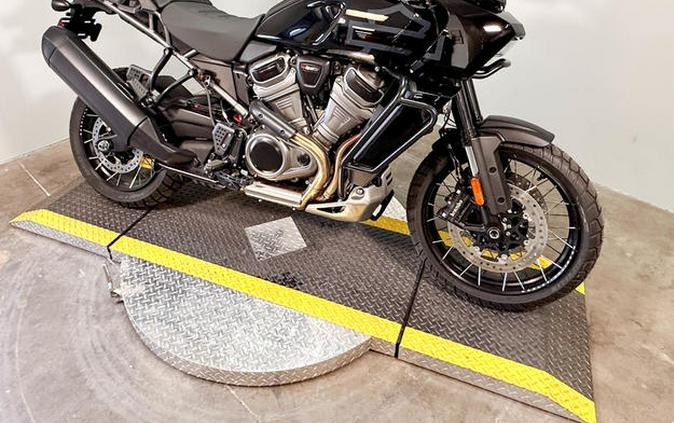 2023 Harley-Davidson® RA1250S - Pan America™ 1250 Special