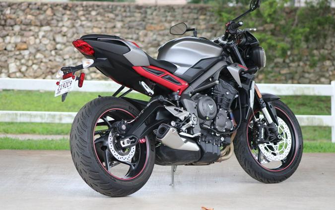 2021 Triumph Street Triple R Sapphire Black