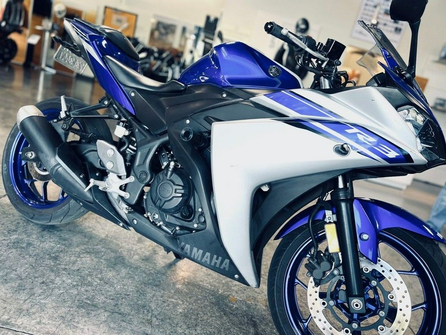 2016 Yamaha YZF-R3