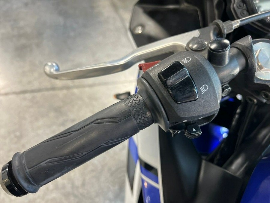 2016 Yamaha YZF-R3