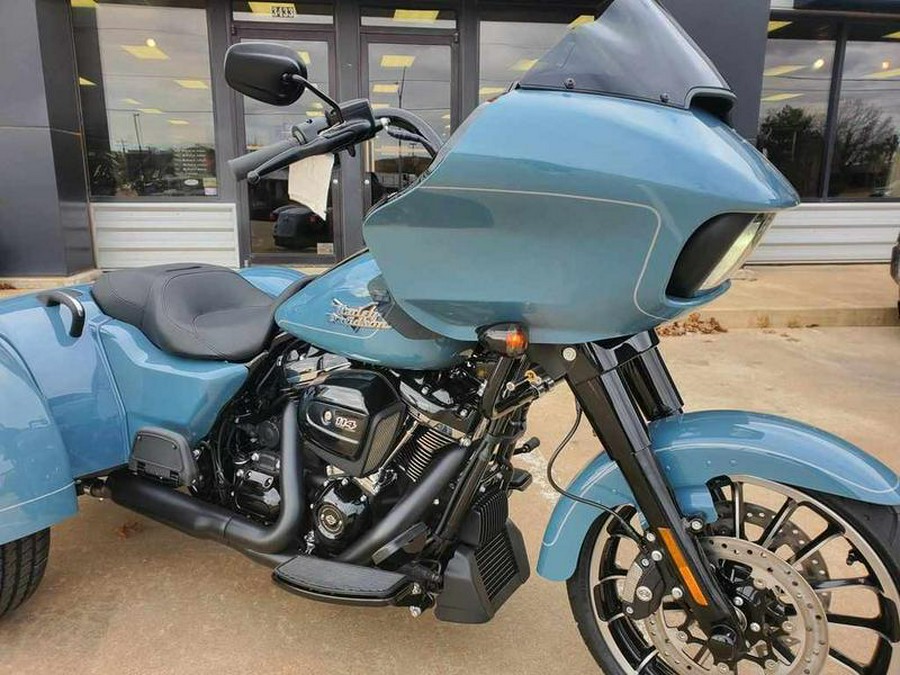 2024 Harley-Davidson® FLTRT - Road Glide® 3