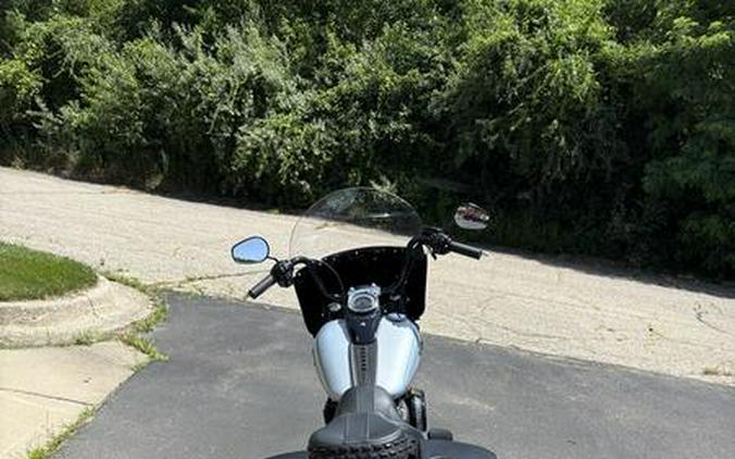 2024 Harley-Davidson® FLHCS - Heritage Classic