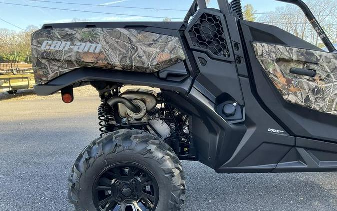 2024 Can-Am® Commander XT 1000R Wildland Camo