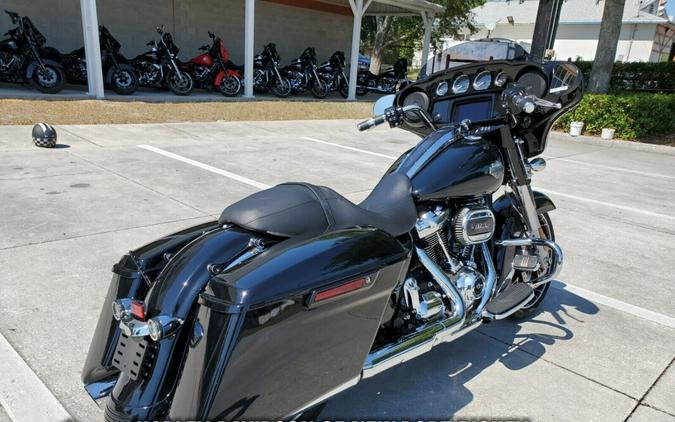 2022 Harley-Davidson Street Glide Special