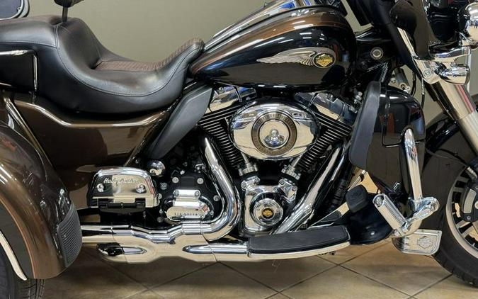 2013 Harley-Davidson® FLHTCUTAE - Tri Glide® Ultra Classic® 110th Anniversary Edition