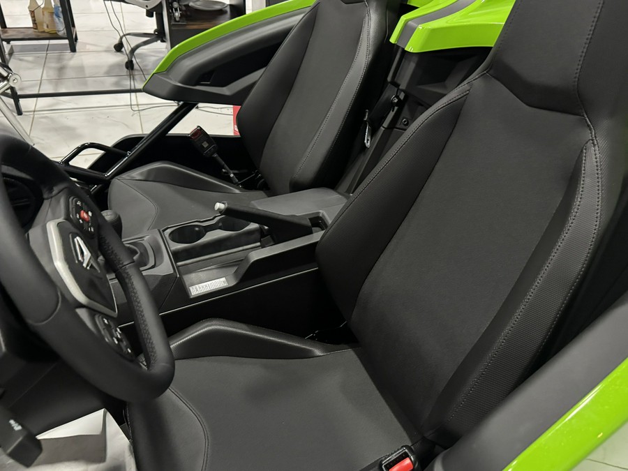 2025 POLARIS SLINGSHOT