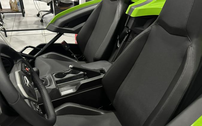 2025 POLARIS SLINGSHOT