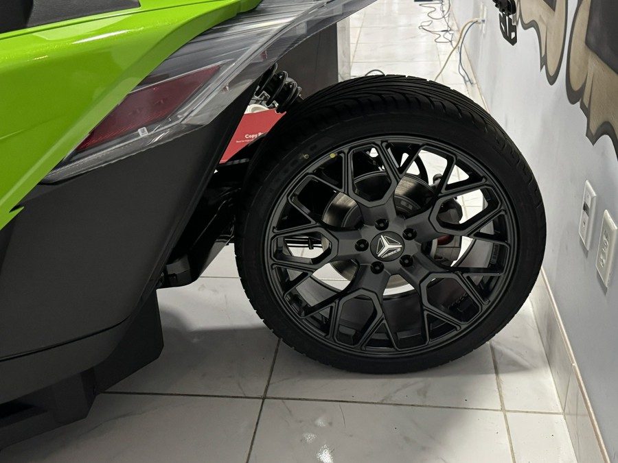 2025 POLARIS SLINGSHOT