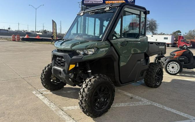 2024 Can-Am Defender DPS CAB HD9