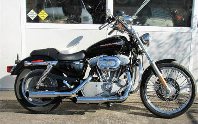 2004 Harley-Davidson Sportster XL 883C Custom