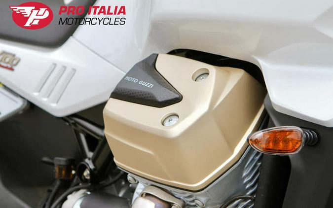 2023 Moto Guzzi V100 Mandello