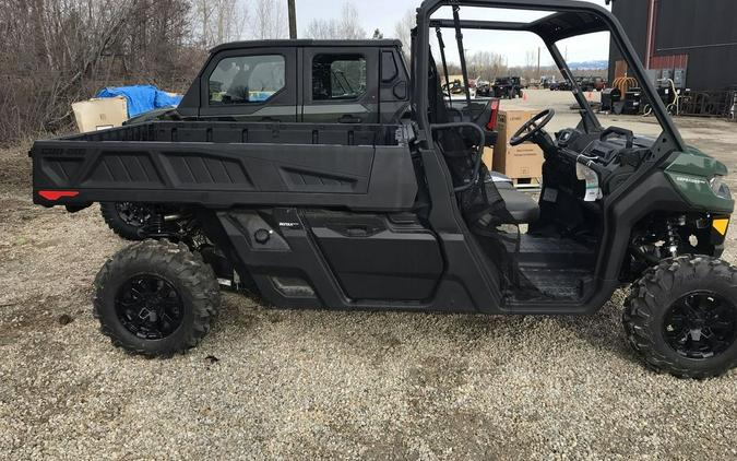 2023 Can-Am® Defender PRO DPS