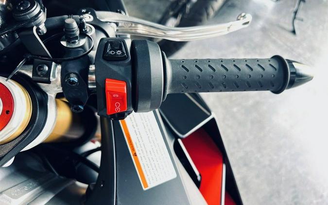 2024 Aprilia® RSV4 1100