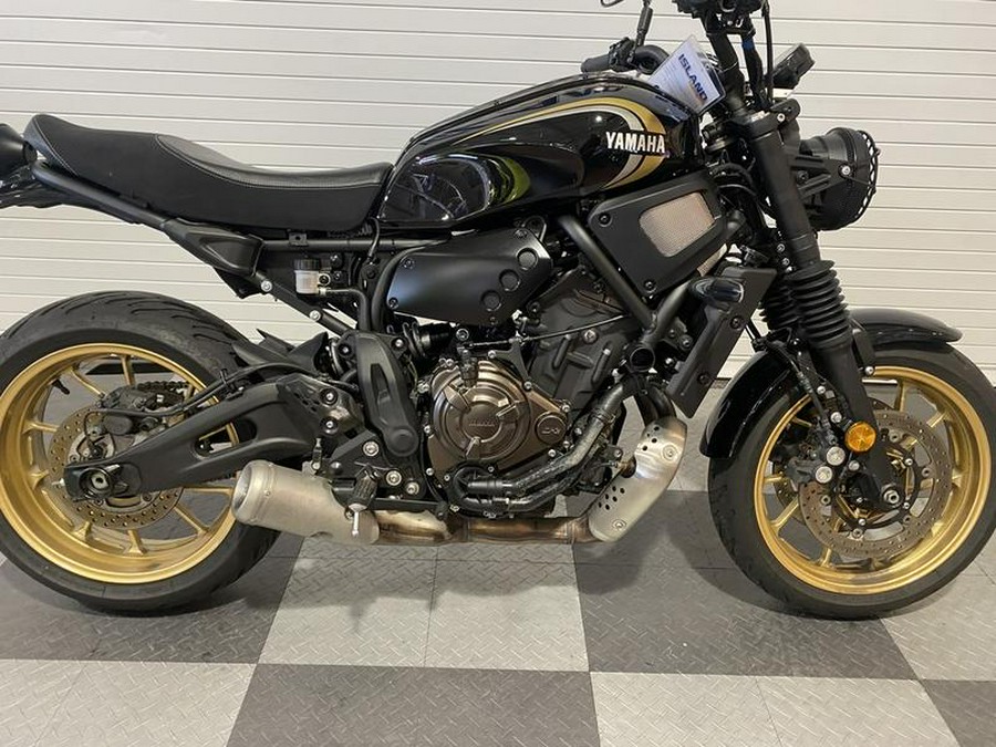 2023 Yamaha XSR700 - Raven