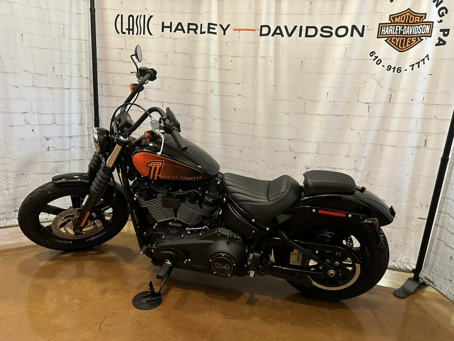 2023 Harley-Davidson Street Bob 114 FXBBS Vivid Black