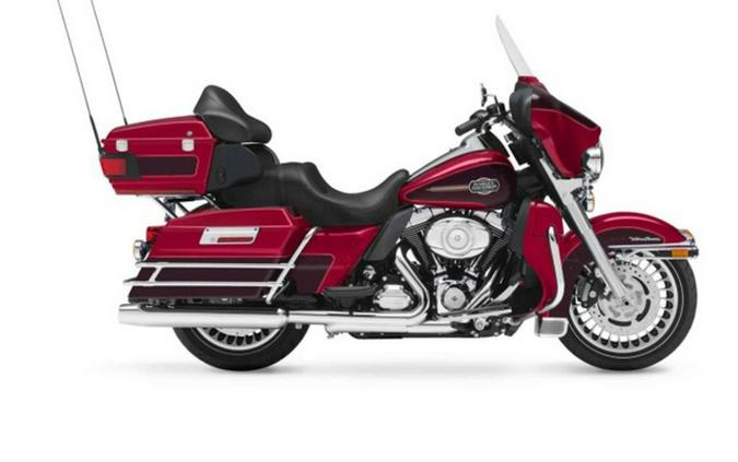 2012 Harley-Davidson FLHTCU - Electra Glide Ultra Classic