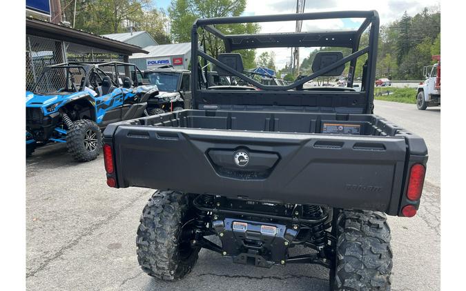 2026 Can-Am Defender HD7