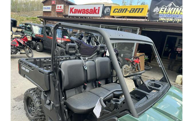 2026 Can-Am Defender HD7