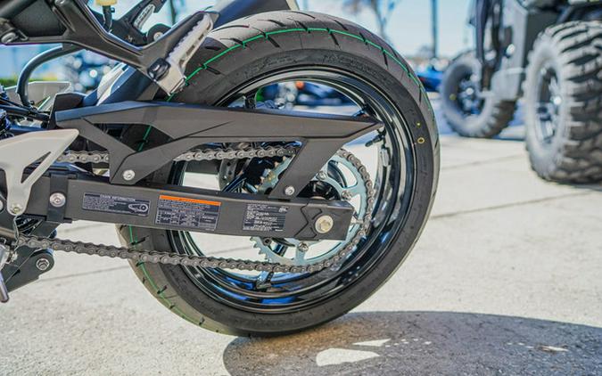 2026 Kawasaki Ninja 500 ABS Metallic Flat Spark Black