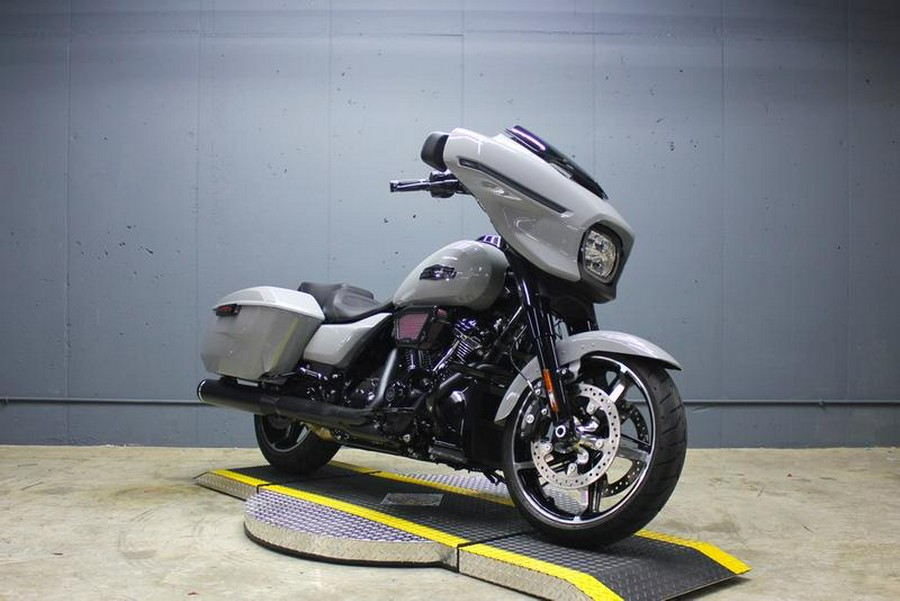 2024 Harley-Davidson® FLHX - Street Glide®