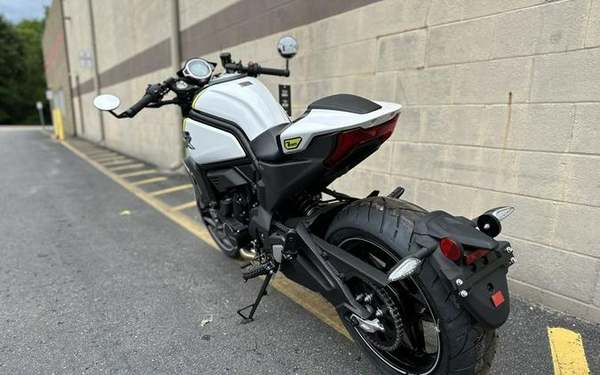 2023 CFMoto 700CL-X Sport