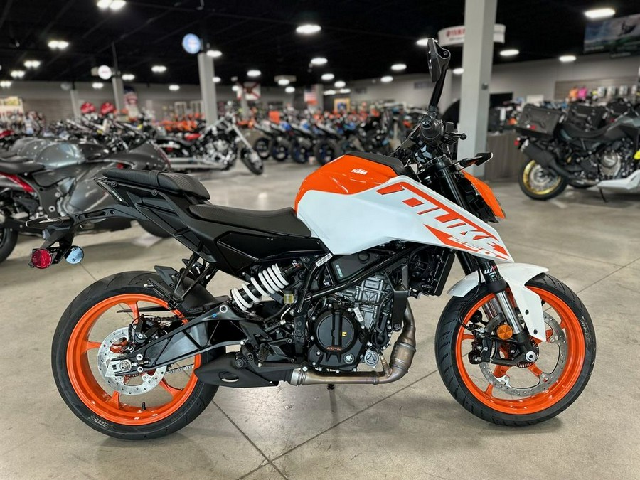 2024 KTM 250 Duke