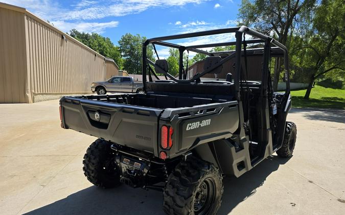 2025 Can-Am Defender MAX HD7
