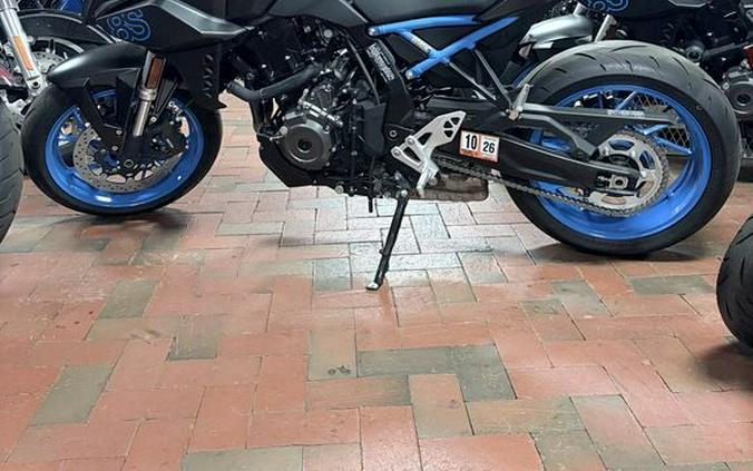 2024 Suzuki GSX-8S