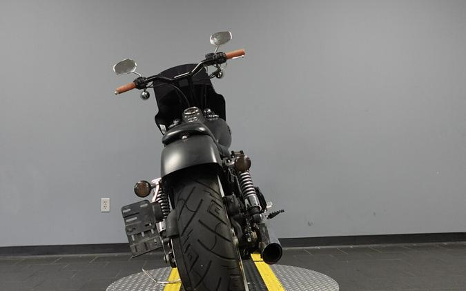 2016 Harley-Davidson Street Bob FXDB