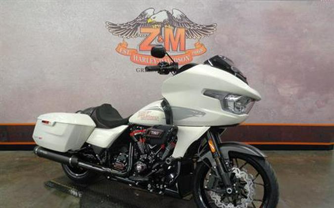 2024 Harley-Davidson CVO™ Road Glide® ST