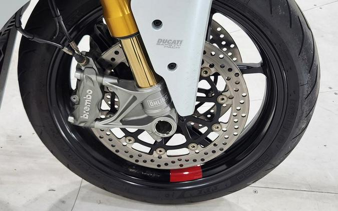 2022 Ducati SuperSport 950 S White Silk fairing