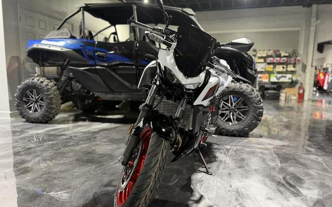 2026 Kawasaki Z500 SE ABS