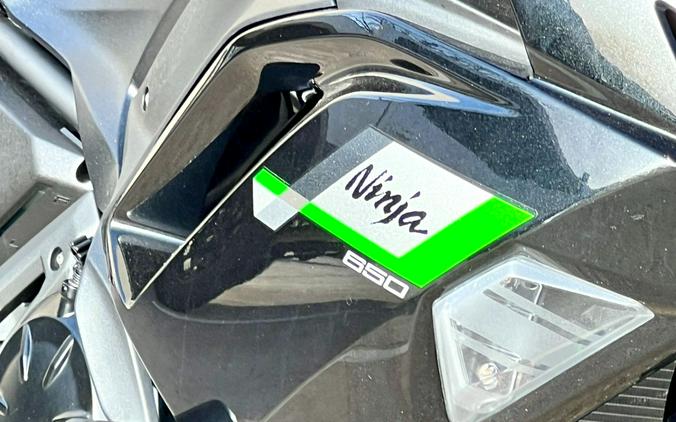 2025 Kawasaki Ninja 650