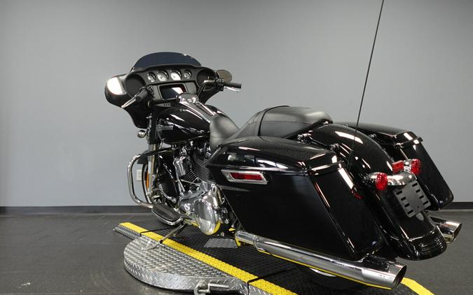 2021 Harley-Davidson Street Glide FLHX