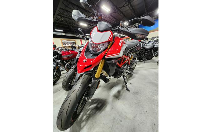 2021 Ducati HYPERMOTARD 950 SP