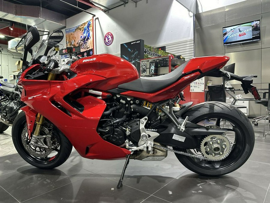 2024 Ducati Supersport 950 S Red 950 S
