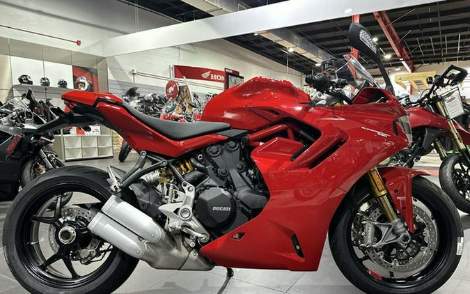 2024 Ducati Supersport 950 S Red 950 S