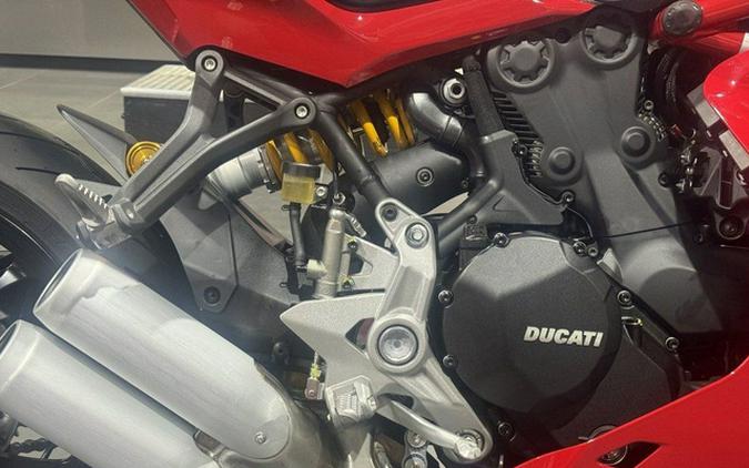 2024 Ducati Supersport 950 S Red 950 S