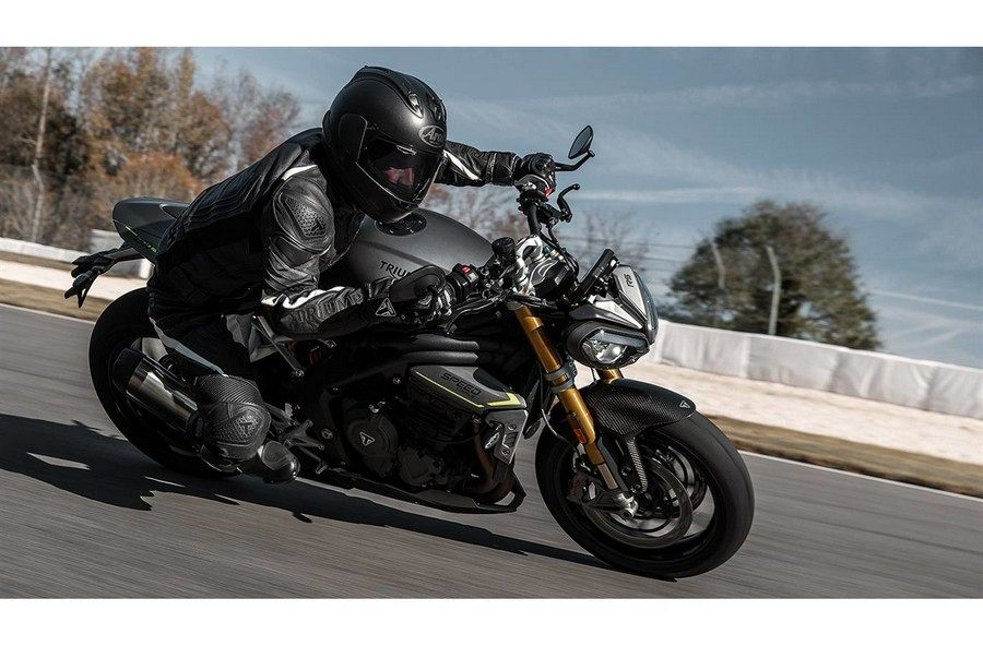 2022 Triumph Speed Triple 1200 RS