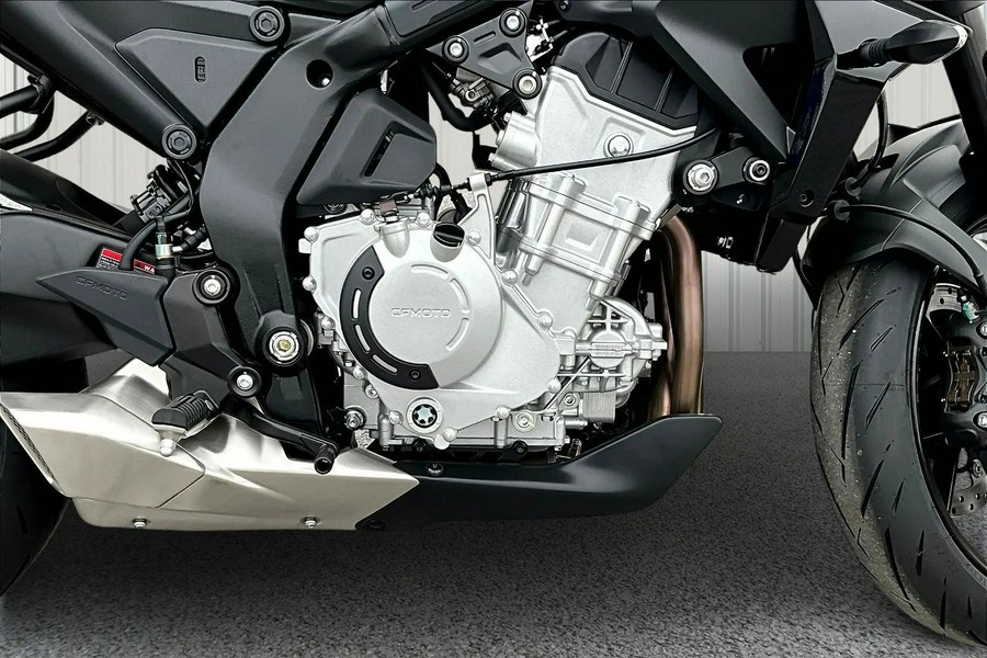 2026 CFMOTO 675NK CF650-11US