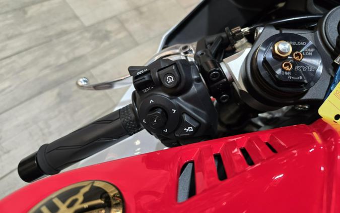 2026 YAMAHA YZFR9 70TH ANNIVERSARY EDITION