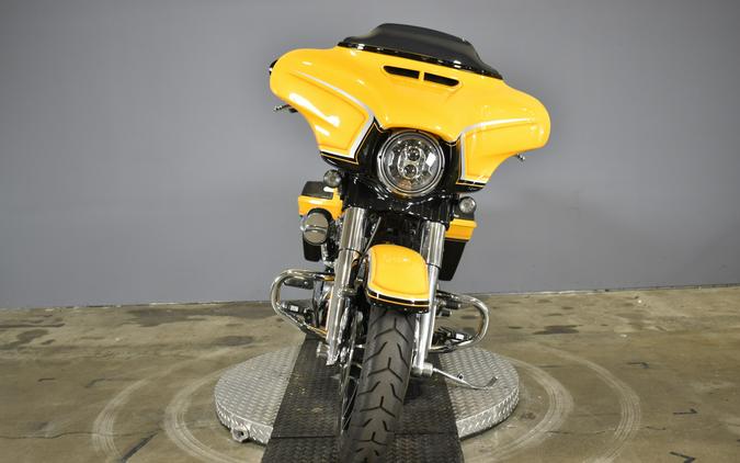 2022 Harley-Davidson CVO Street Glide Hightail Yellow Pearl