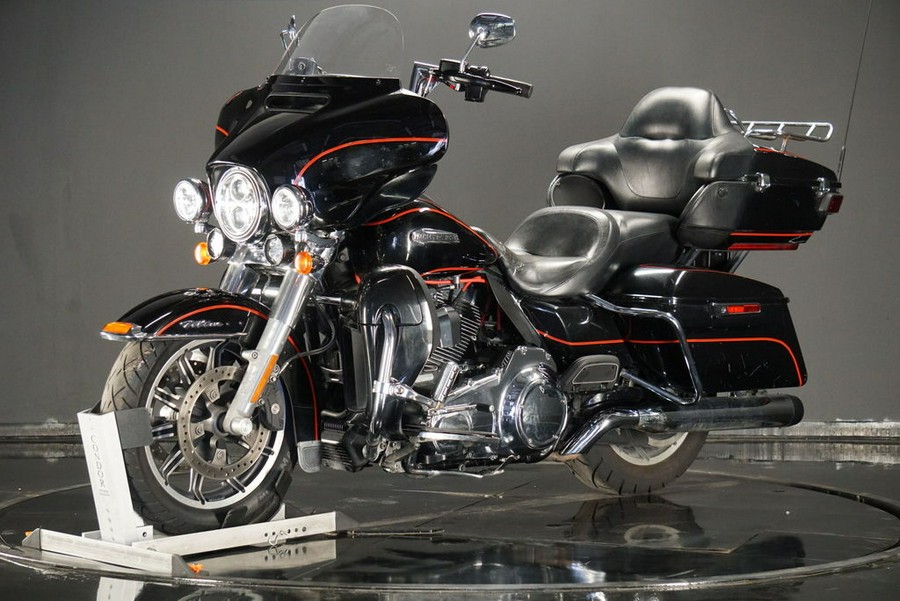 2016 Harley-Davidson® FLHTCU - Electra Glide® Ultra Classic®